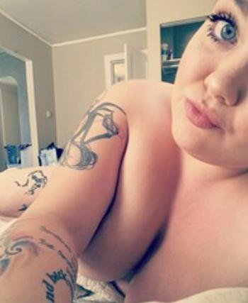 , 25  female escort, San Jose