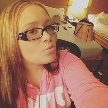, 21  female escort, San Jose