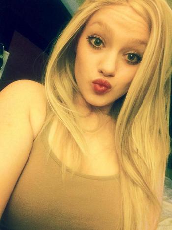, 21  female escort, San Jose