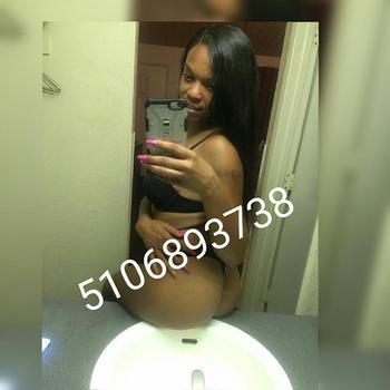 , 21 African American female escort, San Jose