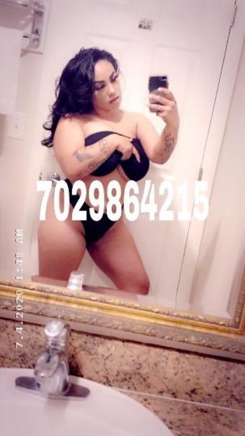 Honeyy, 22  female escort, San Jose