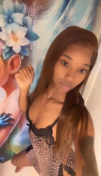 Lolly, 21  female escort, San Jose