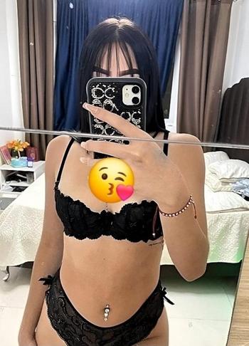 Naomi, 25  female escort, San Jose