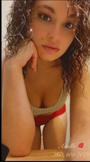 escort photo 4